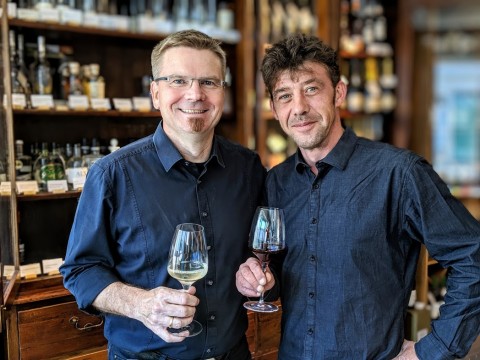 Weinhandel Düsseldorf Wein – schmecken und entdecken  in Düsseldorf